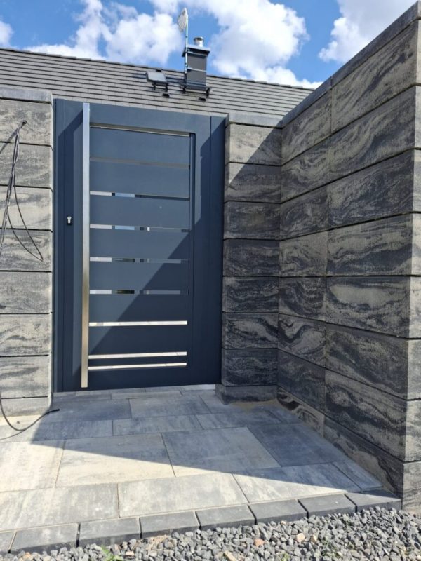 МЕТАЛЕВІ ХВІРТКИ ОГОРОЖІ 