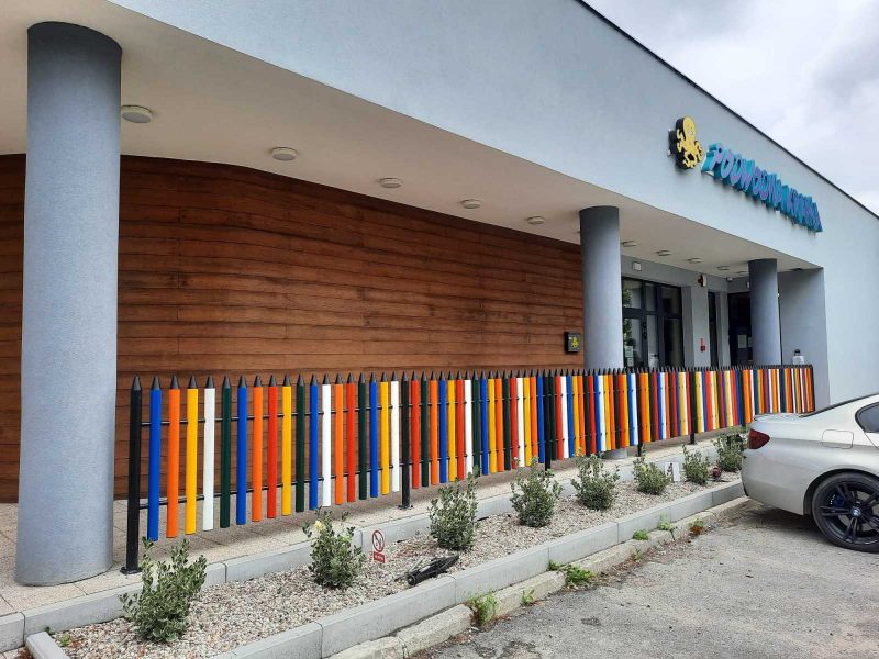 ОЦИНКОВАНІ ТА ПОРОШКОВО ПОФАРБОВАНІ<BR> МЕТАЛЕВІ ОГОРОЖІ 