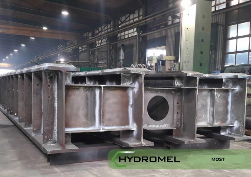 ВЕЛИКОГАБАРИТНІСТАЛЕВІ КОНСТРУКЦІЇ 