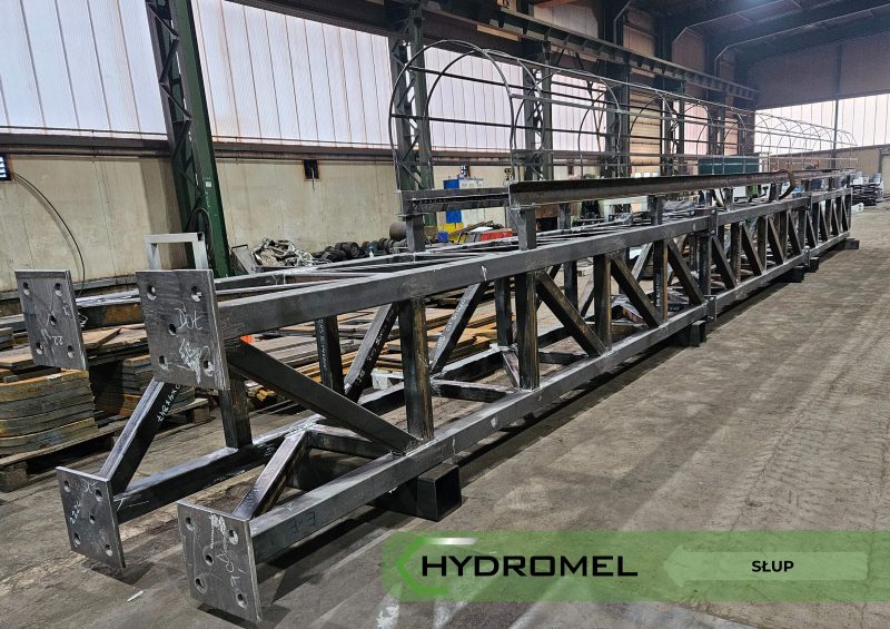 ВЕЛИКОГАБАРИТНІСТАЛЕВІ КОНСТРУКЦІЇ 