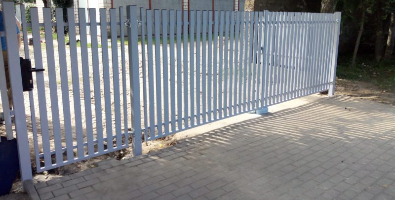 image МЕТАЛЕВІ БРАМИ  ROMAR